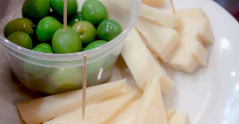 NYC: Original Chinatown and Little Italy Foodie Tour - Key Points