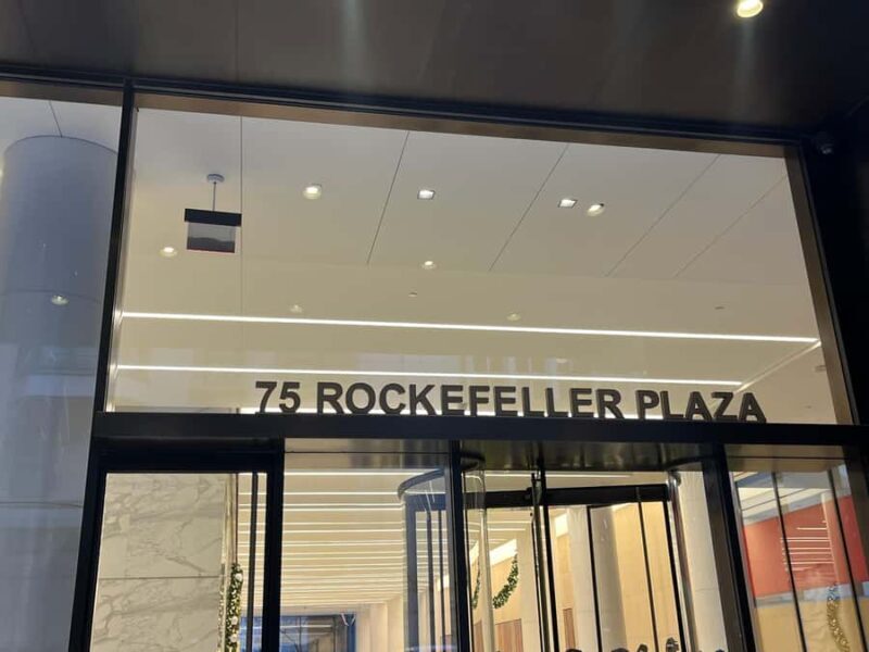 NYC: Pelé Landmarks Guided Walking Tour - Key Points