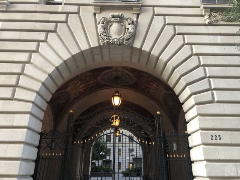 NYC: Private Horror Movie Location Walking Tour - Who Should Take This Tour?