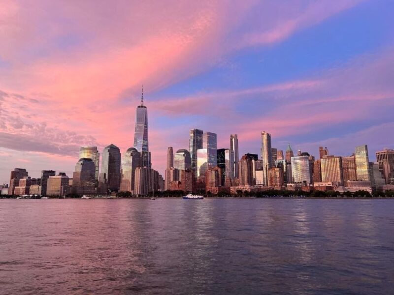 NYC: Romantic Valentine's Day Champagne Cruise - Who Will Love This Experience?