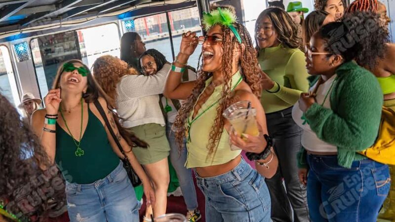 NYC: St Patrick's Day Booze Cruise w/ Drinks, DJ, City Views - FAQ