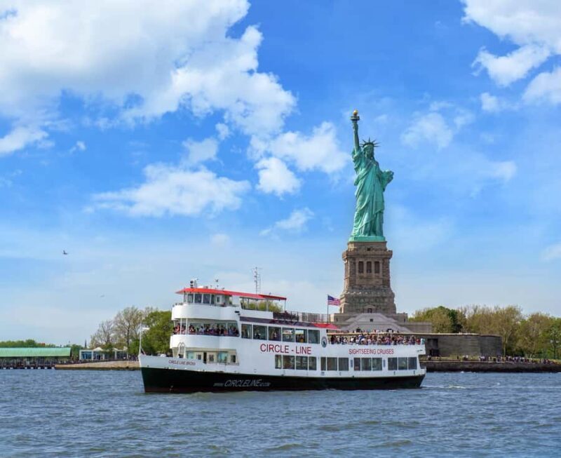 NYC: Statue of Liberty Express Skip-the-Box-Office Cruise - Experience the Essence of NYC in 50 Minutes: The Statue of Liberty Express Cruise