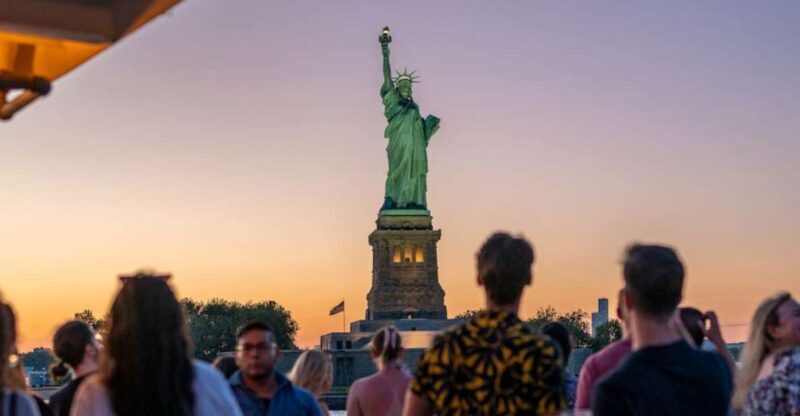 NYC: Statue of Liberty Sunset Cruise Skip-the-Line Ticket - A Sunsetting Cruise Around New York City’s Iconic Sights