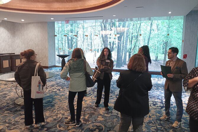 NYC STEP ON TOUR GUIDES | Your Bus Our Tour Guide - Frequently Asked Questions