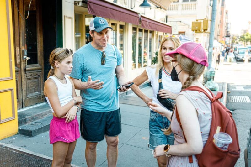 NYC: The Original Cupcake Tour of Greenwich Village - Key Points