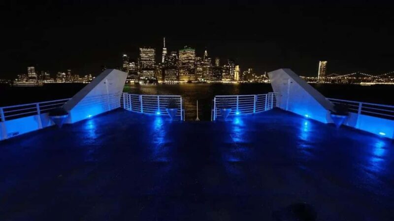 NYC: Timeless Yacht New Year's Eve Celebration - The Sum Up