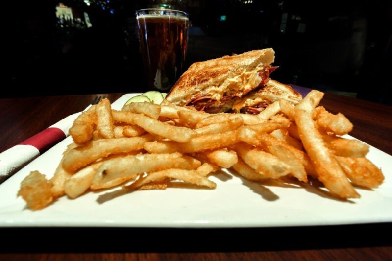 NYC: Trendy Greenwich Village Food Tour with 6+ Tastings - Exploring the Flavors and Stories of Greenwich Village