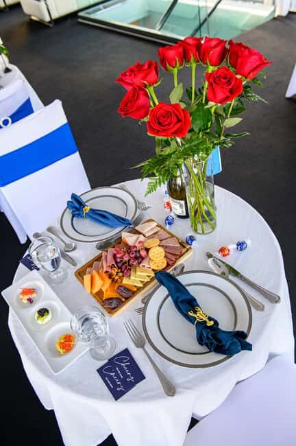 NYC: Valentine's Day Romantic Dinner Cruise - Key Points