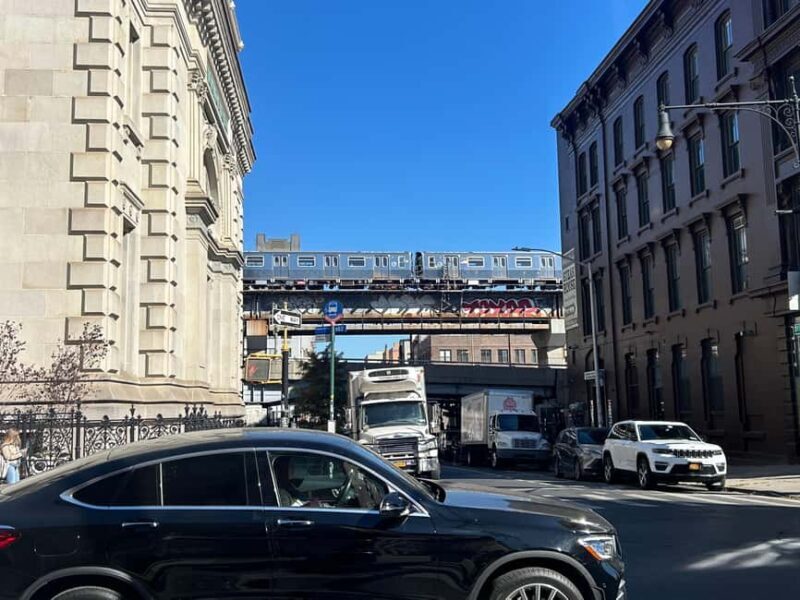 NYC: Williamsburg History, Hasids, and Hipsters Walking Tour - Discover Williamsburg: A Walk Through Brooklyn’s Eclectic Neighborhood