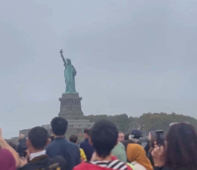 NYC:Statue Of Liberty & Eliss Island Tour With Hotel Pick-Up - Exploring the Tour Itself: What You Can Expect