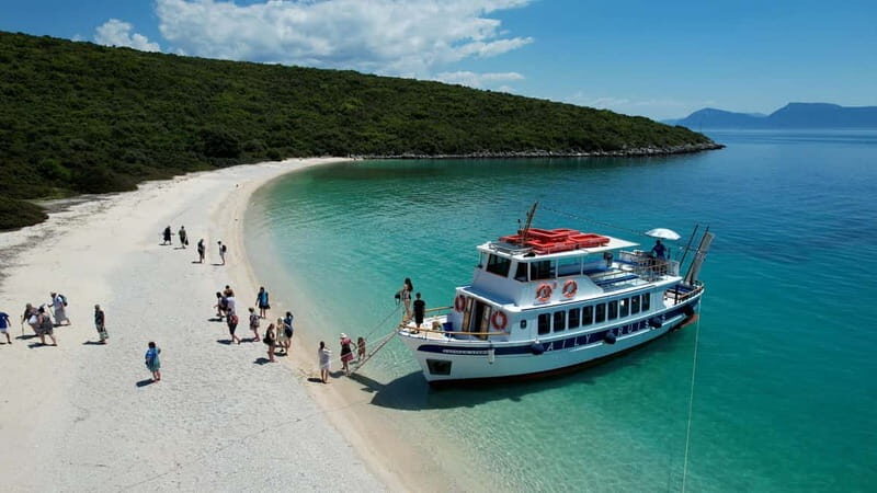 Nydri: Island Hopping Boat Cruise with Beach BBQ Lunch - FAQs