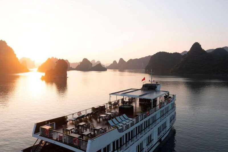 NYNA Travel: 5D4N Hanoi  Quang Phu Cau  Ninh Binh  Halong - FAQ