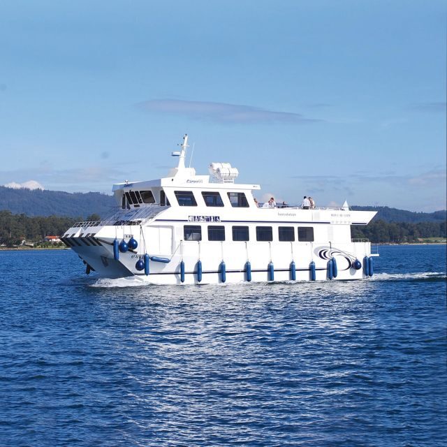 O Grove: Boat Tour at the Arousa estuary with mussel tasting - What Travelers Say