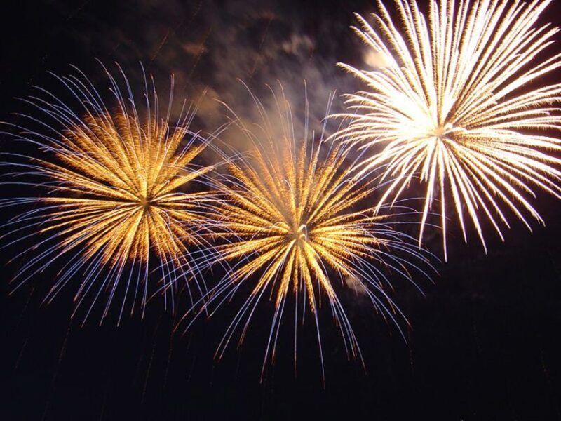 Oahu: Friday Night Fireworks Sail from Hilton Hawaiian Pier - A Detailed Look at the Experience