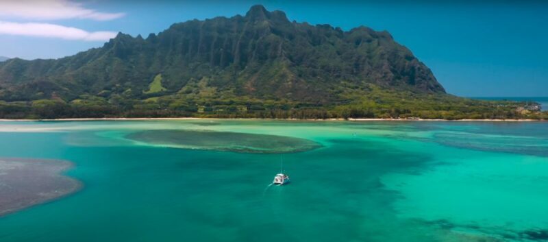 Oahu: Molii Fishpond and Kaneohe Bay Catamaran Tour - Who Is This Tour Perfect For?