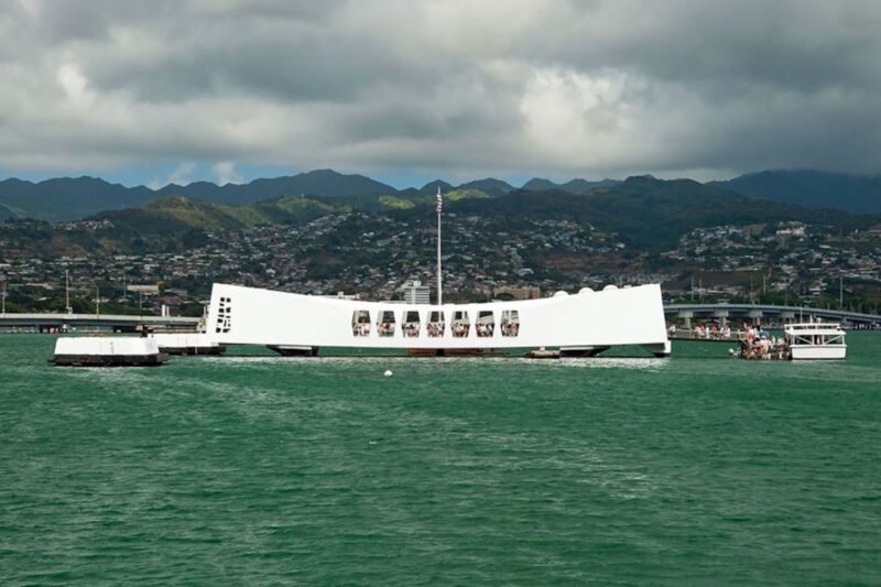Oahu: Premium Missouri, Arizona & Top of the Tower Tour - The Sum Up