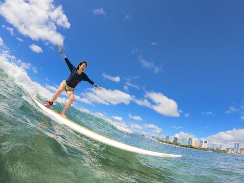 Oahu: Surfing Lessons for 2 People - Authentic Hawaiian Atmosphere