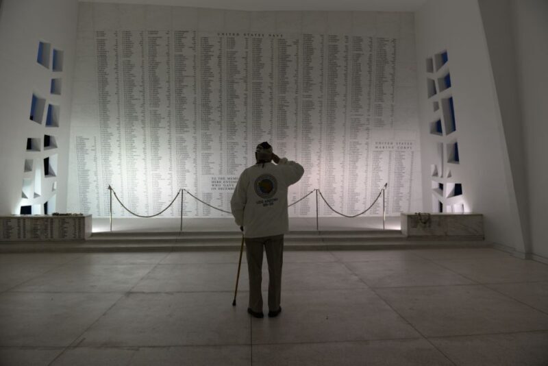 Oahu: USS Arizona Memorial Chief's Narrated Multimedia Tour - Key Points