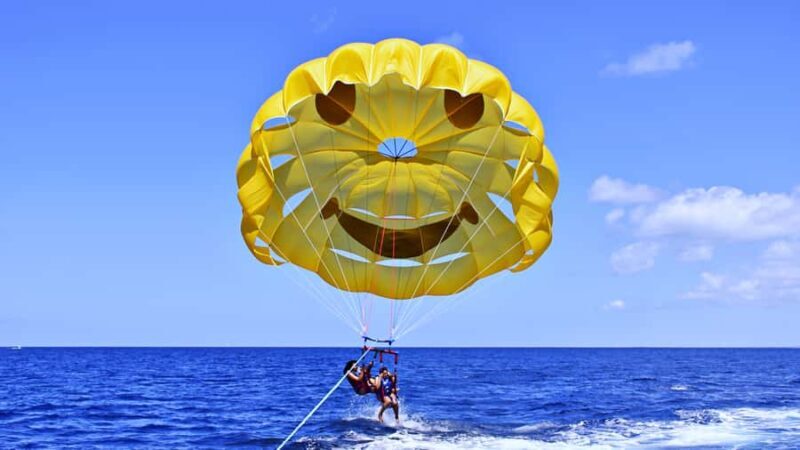 Oahu: Waikiki Parasailing - To sum it up, if you’re looking for a short but spectacular way to elevate your Waikiki holiday, this parasailing tour hits all the right notes. Expect friendly guides, stunning scenery, and a safe environment—all wrapped up in an experience that’s simple to book and packed with “wow” moments. Whether celebrating a special occasion or just craving a new perspective, you’ll walk away with incredible photos and memories that will make your trip truly stand out.