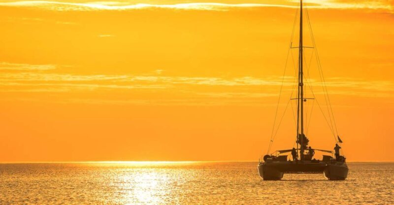 Oahu: West Oahu Sunset Cruise with Cocktails and Appetizers - The Details That Make This Cruise Stand Out