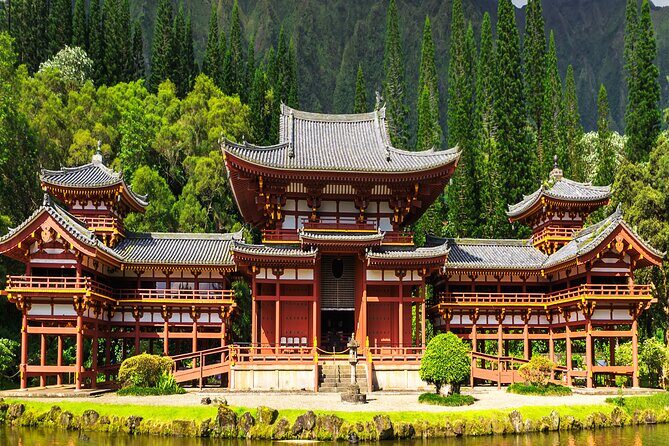 Oahu's Ultimate Grand Circle Island Tour with Snorkeling and More - A Deep Dive into the Tour Experience