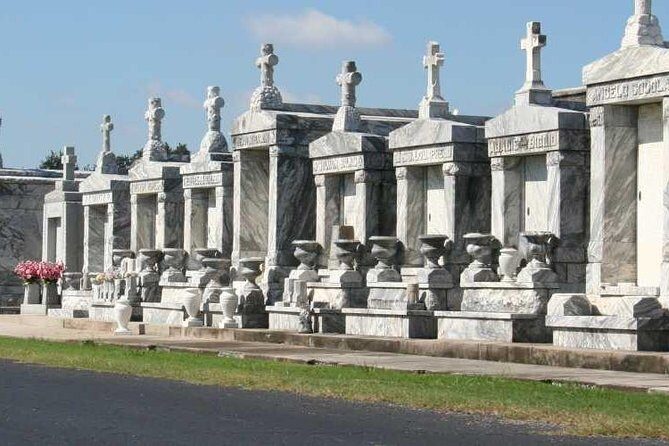 Oak Alley Plantation and 3-Hour New Orleans City/Cemetery Tour - Final Words