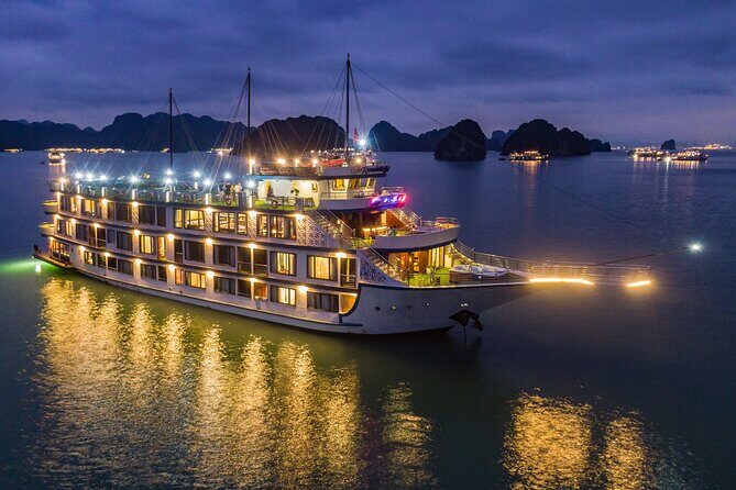 Oasis Bay Cruise 3-day Explore Halong Bay from Hanoi - Who Will Love This Tour?