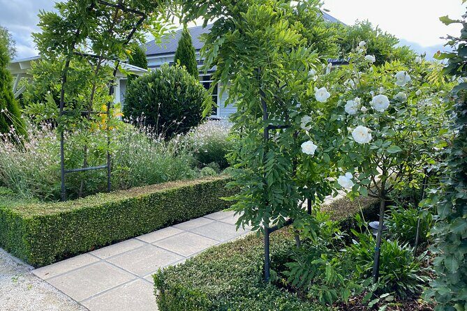 Oasis Cottage Gardens and Floristry Studio in Oxford, NZ - FAQ