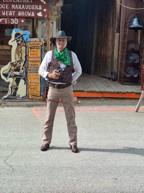 Oatman / RT66 3 in 1 Combo Tour - Discover the Charm of Oatman and Route 66 in Arizona