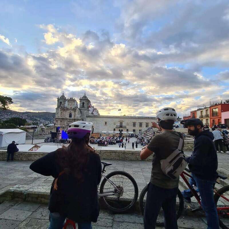 Oaxaca City: Bike Tour with Professional Guide+Art workshop - Discovering Oaxaca on Two Wheels