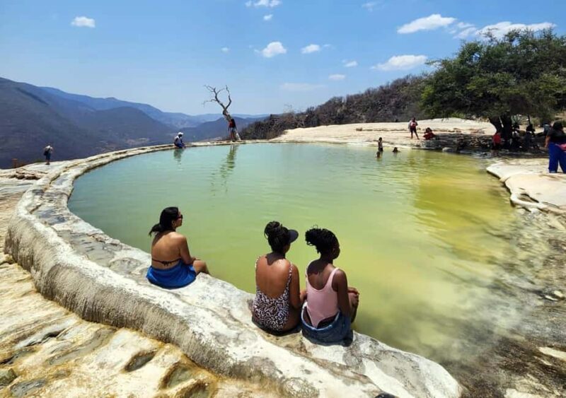 Oaxaca: El Tule, Mitla, and Hierve el Agua Tour with Mezcal - Experience Oaxaca’s Rich Tapestry in One Day