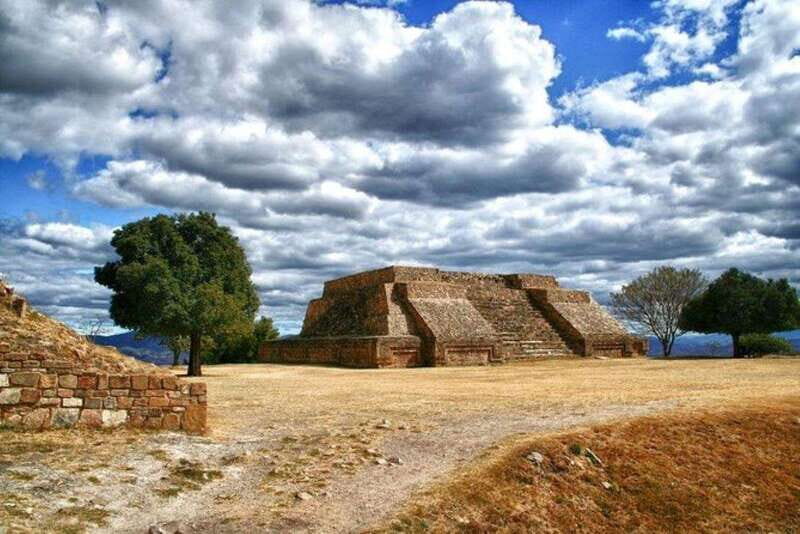 Oaxaca: Monte Alban & Atzompa Private Tour - The Experience on the Ground