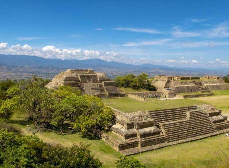 Oaxaca: Monte Alban, Cuilapam, and Artisan Villages Tour - Transportation and Group Dynamics