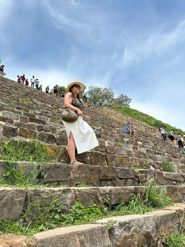 Oaxaca: Monte Albán, Hierve el agua, Mezcal and Teotitlán - FAQ