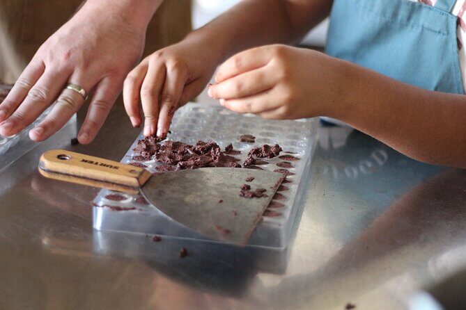 Oaxacan Chocolate Tablet Workshop - A Close Look at the Experience