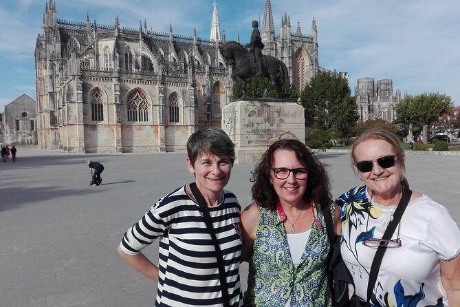 Óbidos, Nazaré, Alcobaça, Batalha and Fátima from Lisbon. Full-day Private Tour - FAQ