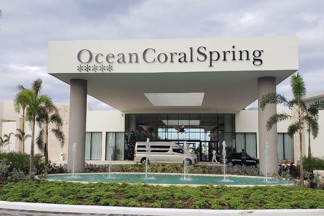 Ocean Carol Springs Montego Bay Private Airport Transfers - Key Points