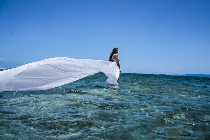 OceanShootJamaica Flying Dress, Montego Bay - Captivating Beauty and Adventure: OceanShootJamaica Flying Dress Experience in Montego Bay