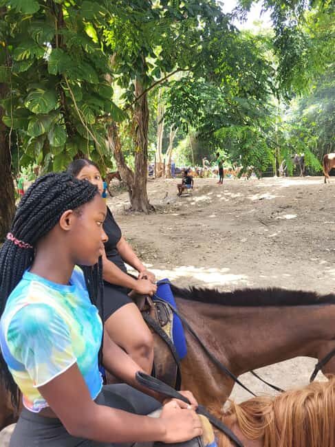 Ocho Rios : Bamboo River Rafting and HorseBack Riding - Who Should Consider This Tour?