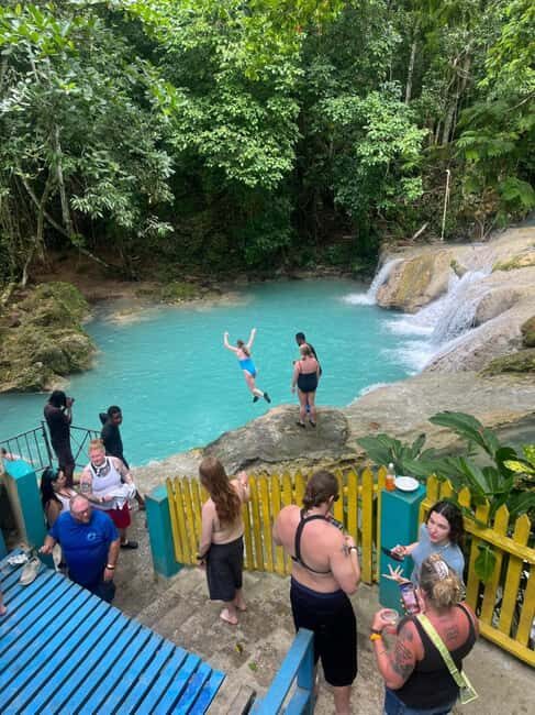 Ocho Rios : Blue Hole and Sightseeing Tour - Key Points