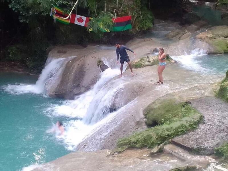 Ocho Rios : Blue Hole and Sightseeing Tour - The Sum Up
