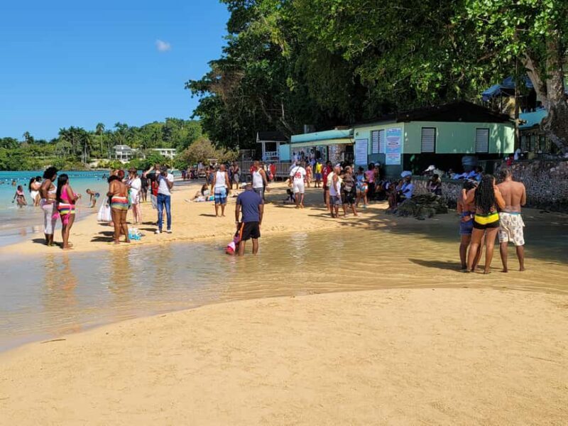 Ocho Rios: Blue Hole, Dunn's River Falls, and Jerk Lunch - FAQ