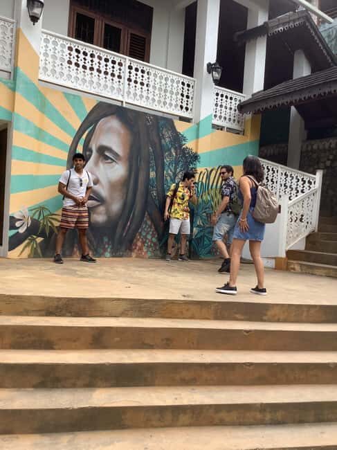 Ocho Rios: Bob Marley Museum and Nine Mile Guided Tour - Arrival at Nine Mile — The Heart of the Tour