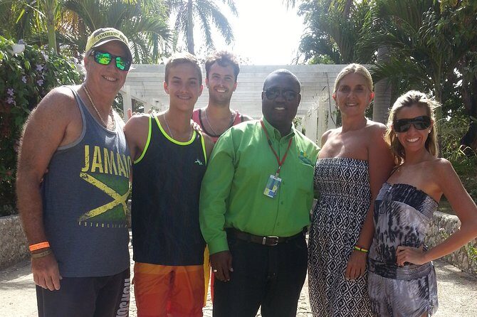 Ocho Rios Hotels Private Transfer - A Typical Journey from Montego Bay to Ocho Rios