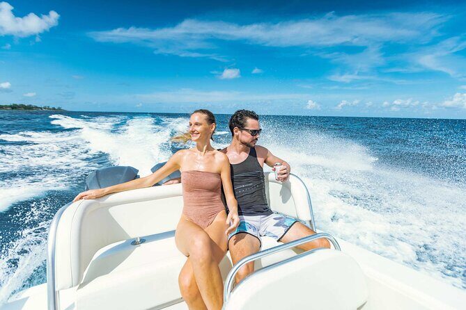 Ocho Rios Powerboat & Dunns River Falls Adventure - Key Points