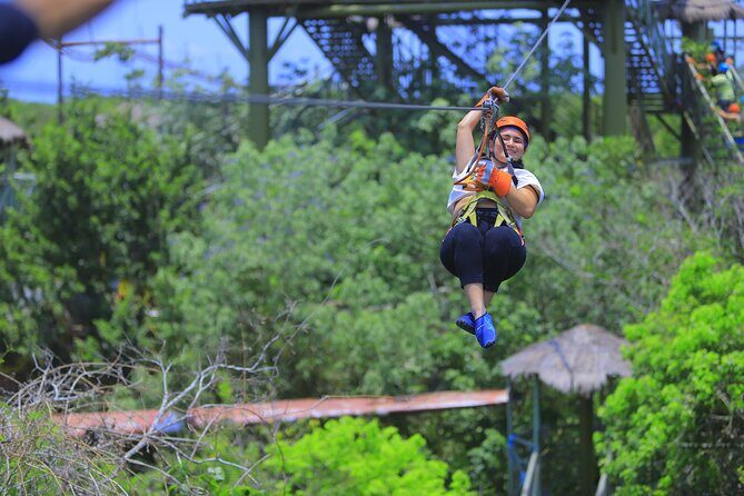 Off road drive adventure. Includes polaris, ziplines and cenote! - Key Points