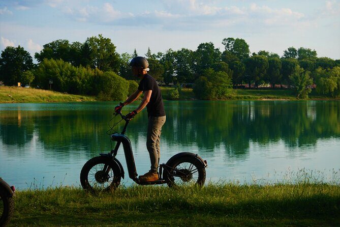 Off-road scooter outing between lakes and Pessac-Léognan vineyards - A Closer Look at What to Expect from This Off-road Scooter Tour