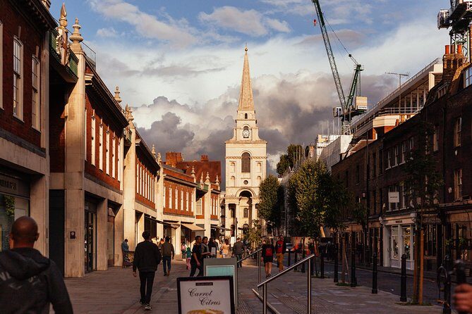 Off the Beaten Track in London: Private Shoreditch Tour - Who Should Book This Tour?
