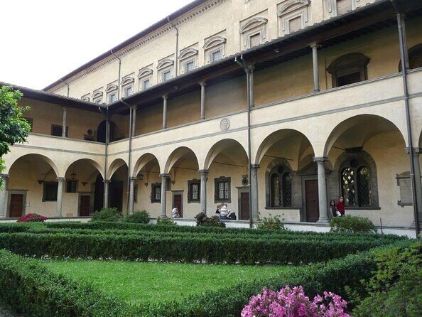 Off the Beaten Track in Milan: Private City Tour - Off the Beaten Track in Milan: Private City Tour