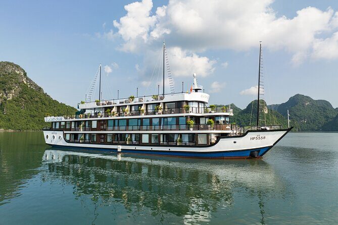 Off The Beaten Track to Halong Bay & Lan Ha Bay on 5 Star Cruise - Exploring the Itinerary in Detail